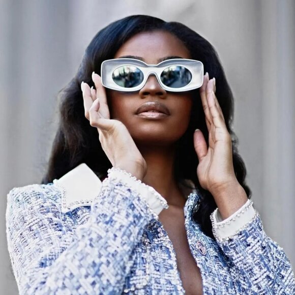 Loewe Paula’s Ibiza LW40033I Sunglasses – Sparkle Metallic Grey | Model LW40033I - Picture 10 of 10